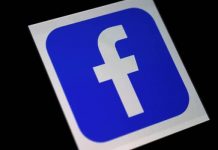 Facebook tests alerting users to extremist posts