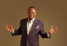 Oshiomhole pays tribute to Captain Hosa Okunbo