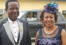 Buhari condoles with King Sunny Ade over wife’s death