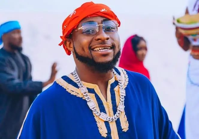 Davido to disburse N20m to 20 people as start-up capital