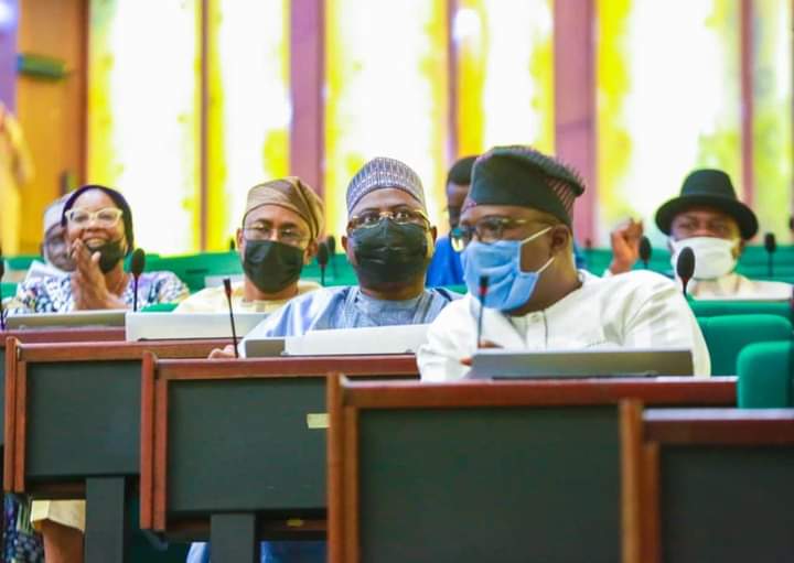 House probes excessive charges by banks