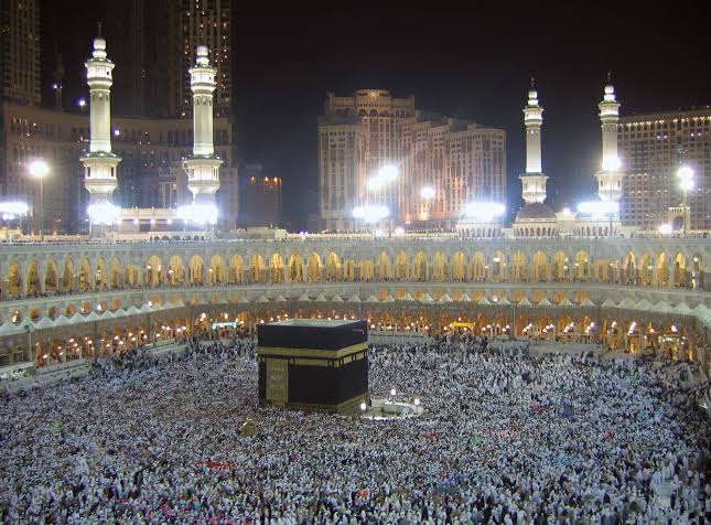 2022 Hajj: Intending pilgrims protest over exclusion in Kano