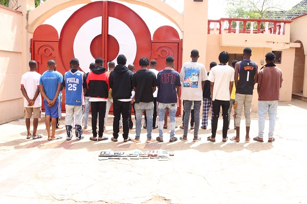 EFCC arrests corps member, 18 others over alleged internet fraud