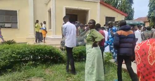 Minority Reps’ caucus condemns Owo terrorist attack, tasks Buhari to apprehend killers, adopts more proactive security measures
