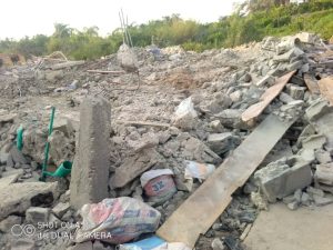 One escapes death as building collapses in Lagos