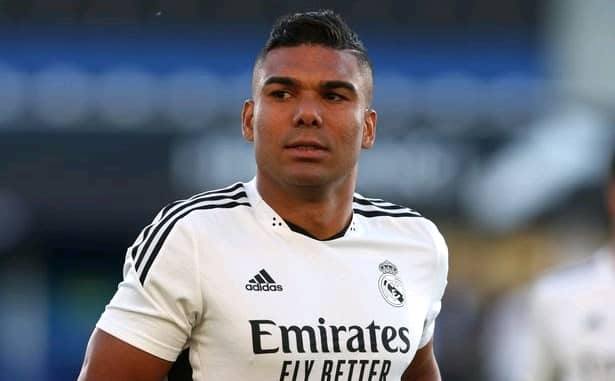 Manchester United reach €70m deal to sign Casemiro from Real Madrid