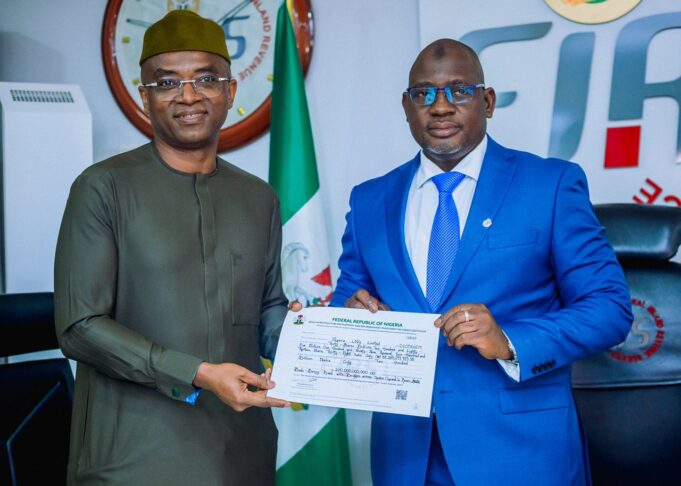 NLNG gets FIRS’ tax credit certificate for Bonny-Bodo road