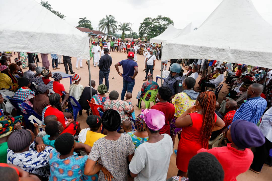 Abia-North: Kalu tours Ugwueke, gets grand reception in his Igbere Wards