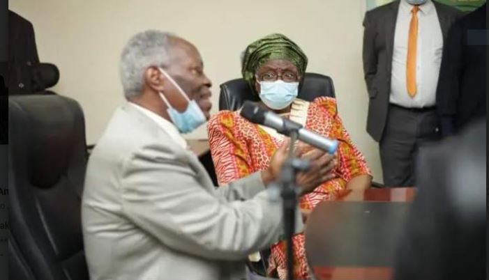Akeredolu to Kumuyi: Christ won’t meet me with evil works; we’ll do what you declare