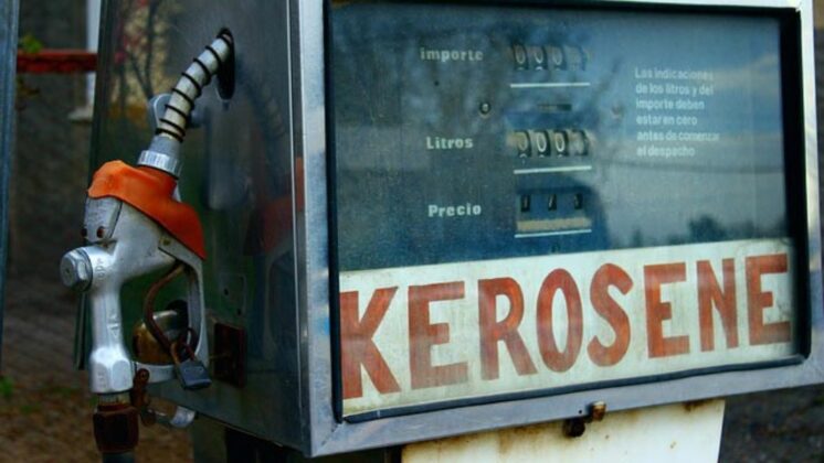 Kerosene price rises as litre costs N800