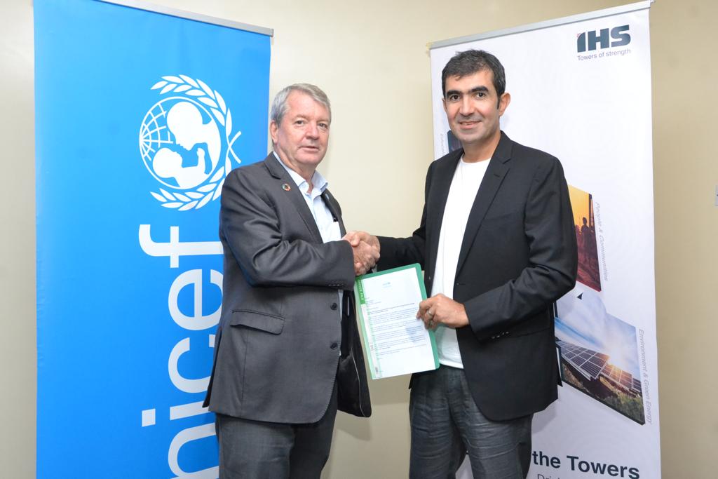 UNICEF, IHS Nigeria announce 18-month partnership to strengthen supply of oxygen to hospitals for treatment of pneumonia, COVID-19, others