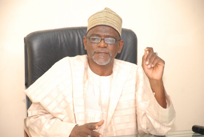 FG offers 35% salary increase for professors, 23.5% for others