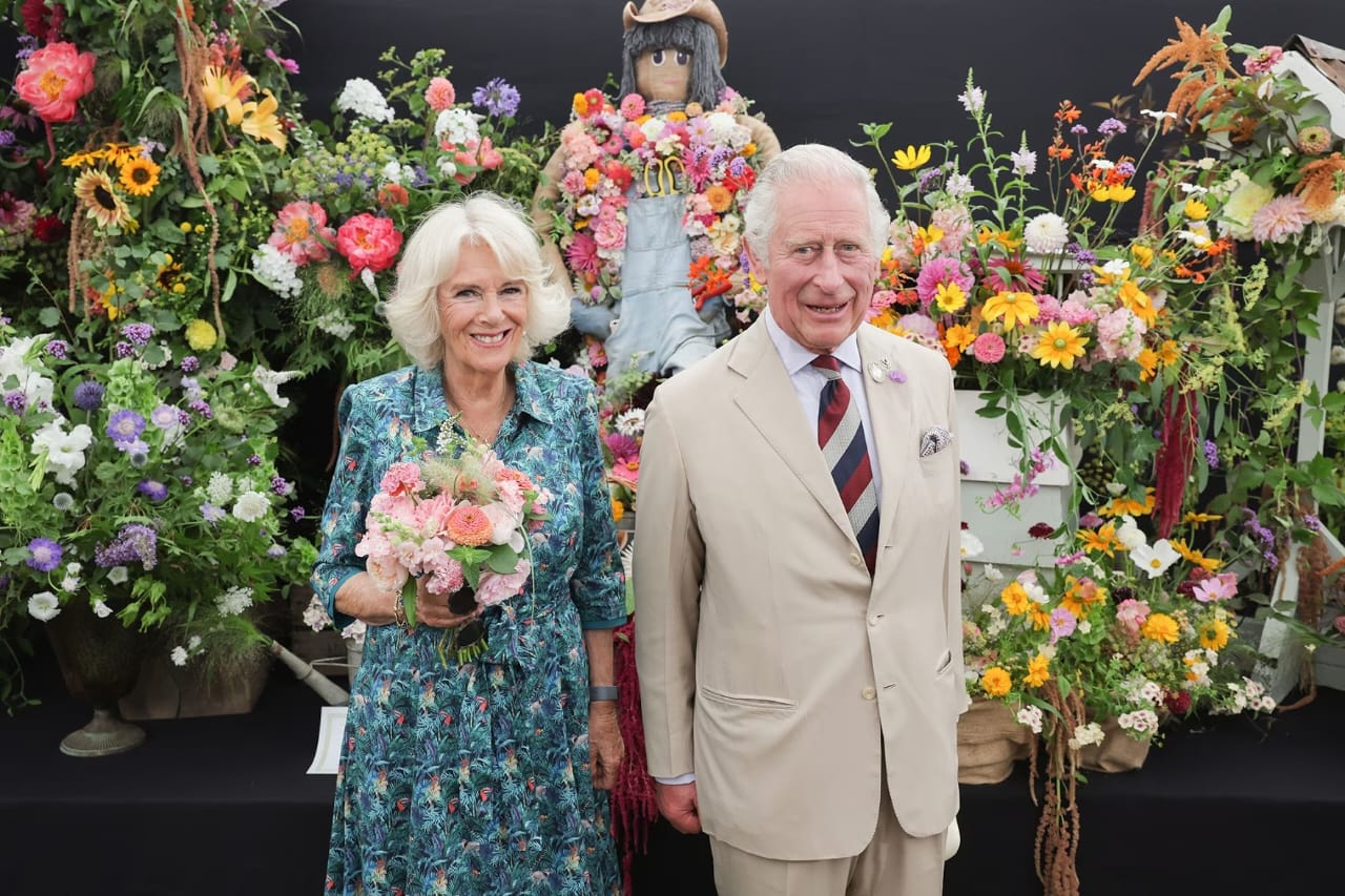 Charles immediately becomes king after death of mom Queen Elizabeth II