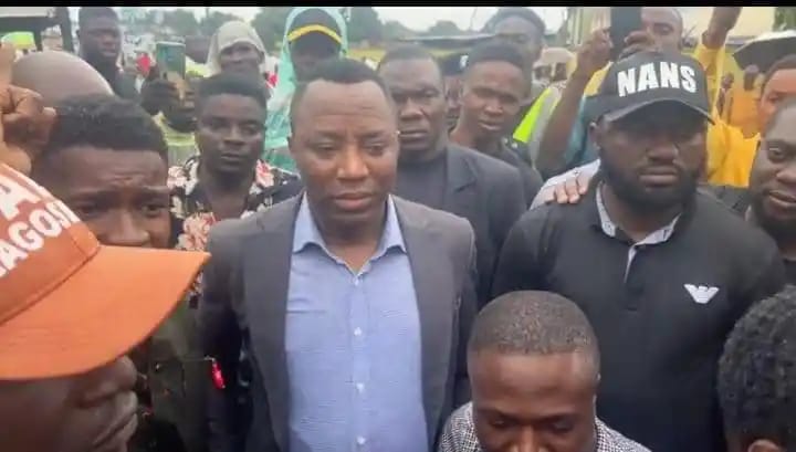 Strike: Sowore joins NANS’ protest at Lagos Airport (+ Photos)