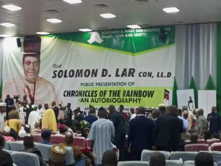 Just in: Ex-VP Namadi Sambo’s mobile phone stolen at a public function in Abuja