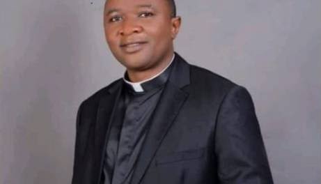 Gunmen kidnap Catholic priest in Anambra after vigil
