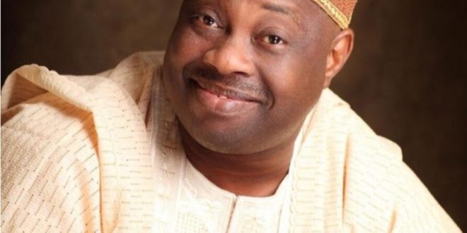 The very bad habits of Bashorun Dele Momodu some people may not like, By Adeola Agoro