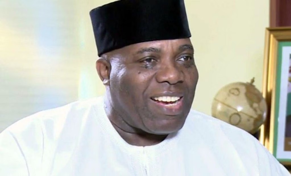 Developing: DSS arrests Doyin Okupe at Lagos Airport