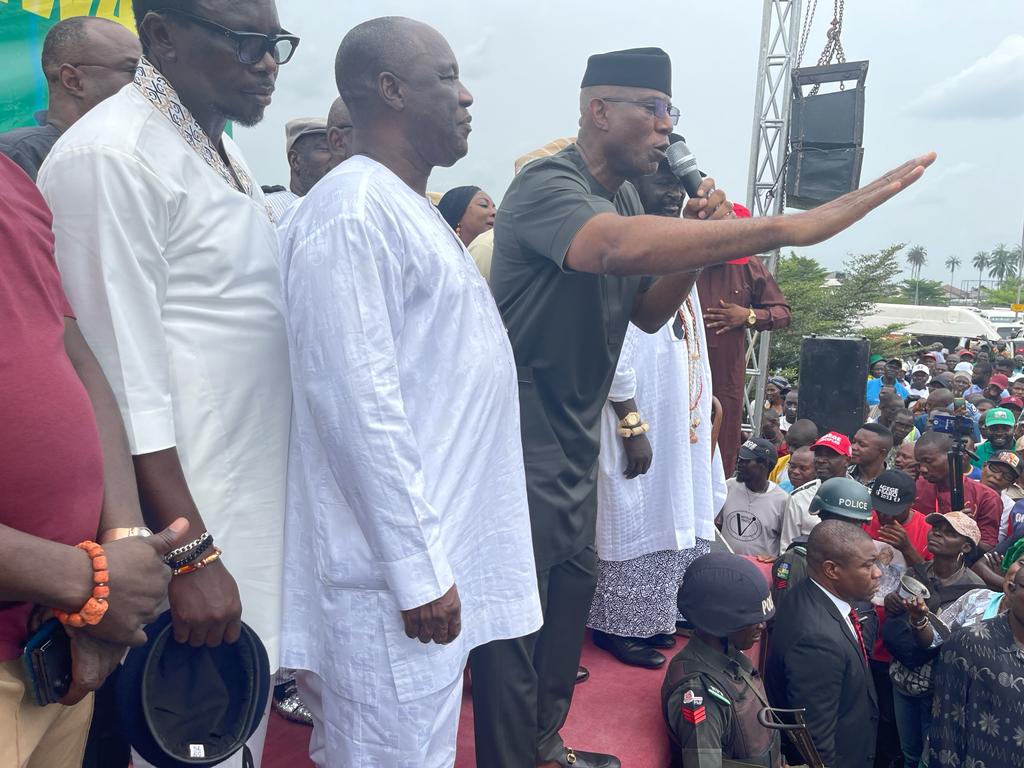 Omo-Agege takes campaign to Itsekiri waterways, says time to liberate Delta is now