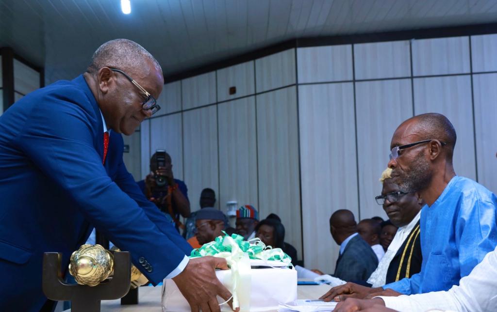 Ortom presents N179.750bn 2023 budget to state assembly