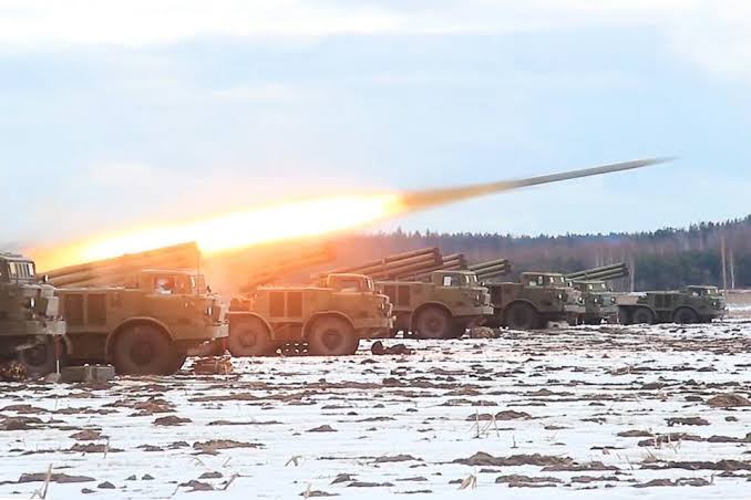 Russia fires over 120 missiles into Ukraine