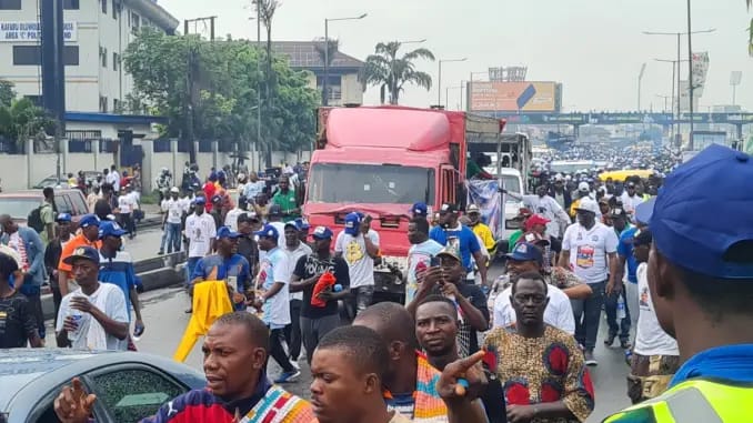 Media Rights Agenda to IGP: Arrest, prosecute attackers of Trust TV cameraman at Tinubu’s Lagos rally