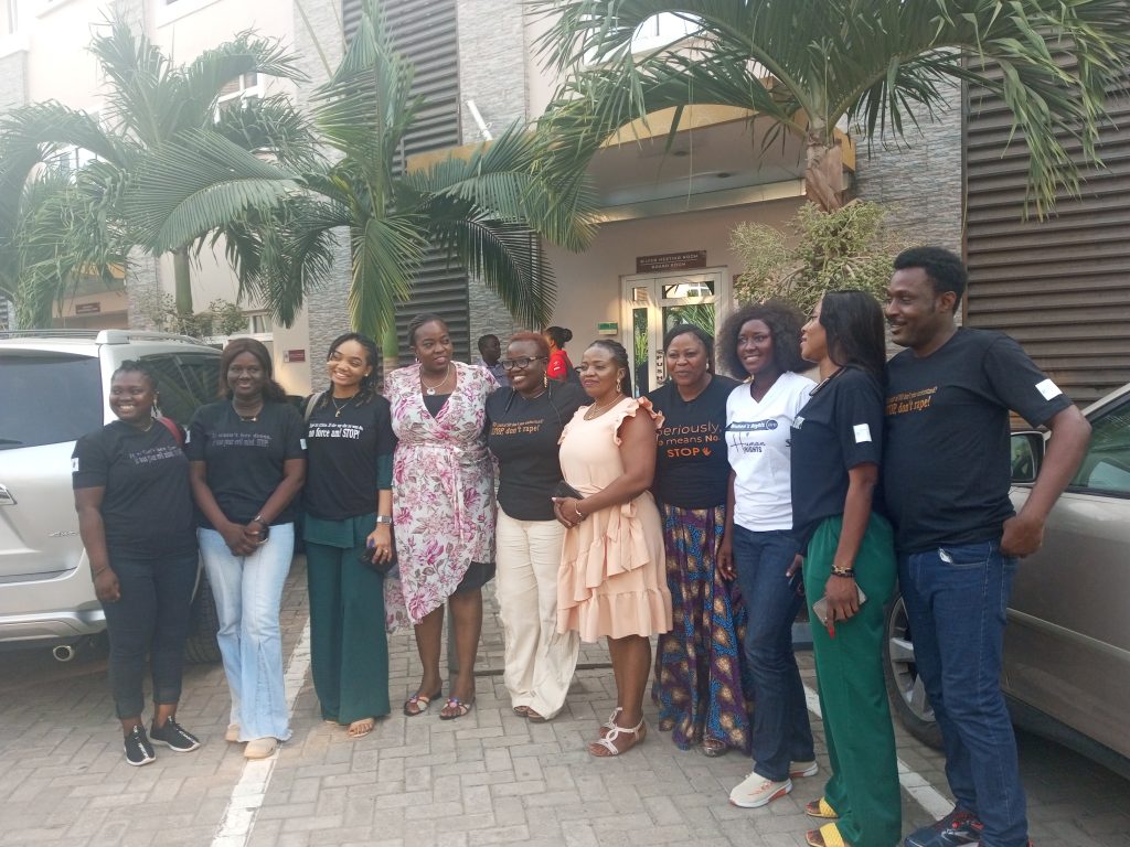 2023 Elections: Voters protest; soldiers storm Oba Elegushi’s Palace
