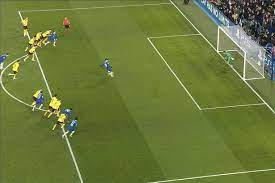 Debatable penalty kick helps Chelsea past Borussia Dortmund, Benfica storm through