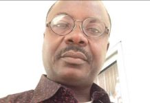 Buhari celebrates veteran State House Correspondent, Felix Onuah, at 60