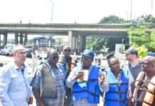 Lagos bridge demolition: Displaced occupants beg FG, claim rent payment to “landlords” Lagos bridge demolition: Displaced occupants beg FG, claim rent payment to "landlords"