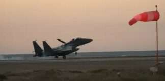 US B-52 Bomber Crashes after takeoff From Edwards Air Force Base