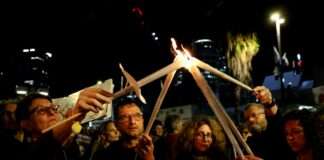 Israeli forces say they mistakenly killed three hostages
