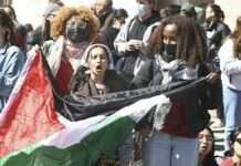 Pro-Palestinian protests sweep US college campuses following mass arrests at Columbia