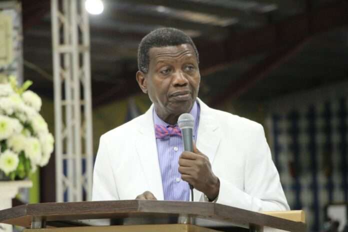 Pastor-Adeboye-Preaching