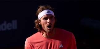 Tsitsipas saves two MPs to advance to Barcelona SFs