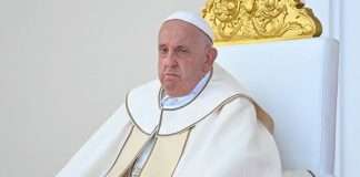 Pope expels a bishop and nine other people from a Peru movement over “sadistic” abuses