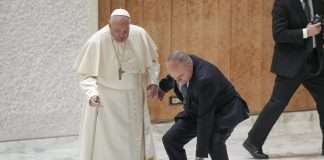 Pope Francis’ walking stick snaps, stumbles while walking into Jubilee audience at the Vatican