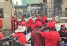 Workers protest, block finance ministry in Abuja over “unpaid allowances”