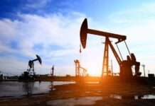 Oil prices steady after U.S. stockpile build