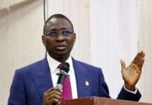 We are investigating 18 sitting governors – EFCC chairman