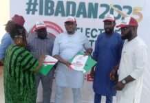 Ekiti Diaspora Group buys PDP governorship nomination form for Prince Funso Ayeni