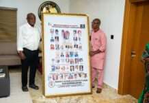 August24news.com Publisher, Ajagbe presents GAC FRAME to Lagos Assembly Speaker, Obasa Publisher of August24news.com, Ajagbe Adeyemi Teslim and Speaker of the Lagos State House of Assembly Rt. Hon. (Dr ) Mudashiru Ajayi Obasa.