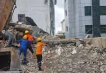 Four rescued, many trapped in Lagos building collapse