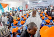 Zulum disburses N1bn, trains 1,050 youths on GSM repairs