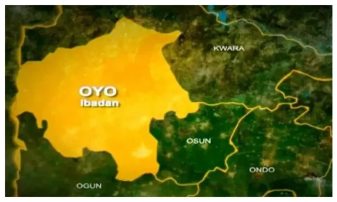 Gunmen raid Ogbomoso immigration office, cart away G3 rifle, ammunition