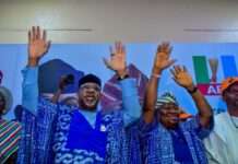 Abiodun formally presents Senator Adeola to Ogun West APC stakeholders