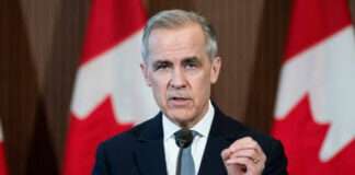 Canada, Bahamas ban African residents from entering countries over Ebola outbreak