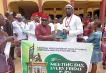 Ndoki students association honours Pastor Ralph Egbu for outstanding leadership and selfless service