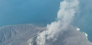 Volcanic eruption disrupts flights as 150,000 passengers stranded in Indonesia